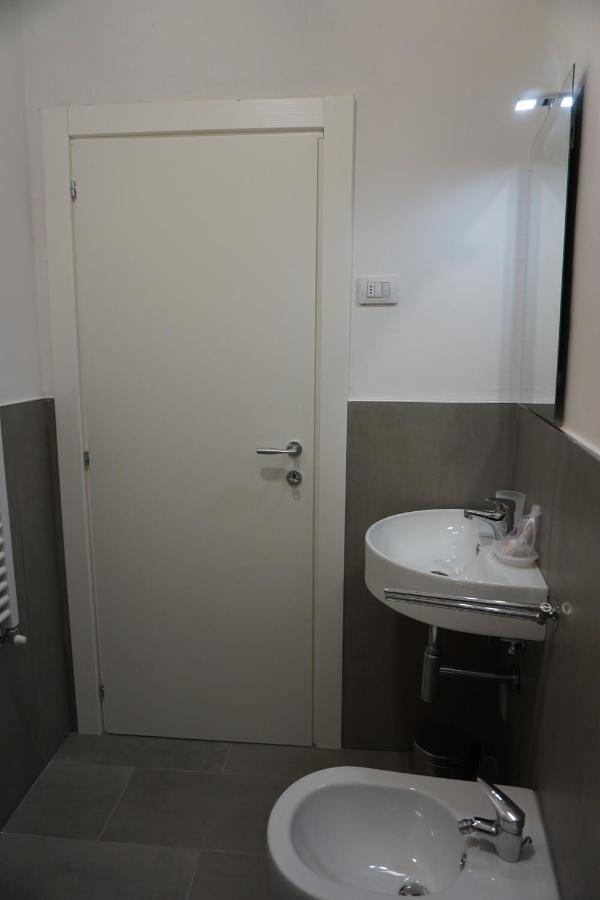 Holiday Rooms Φλωρεντία Εξωτερικό φωτογραφία